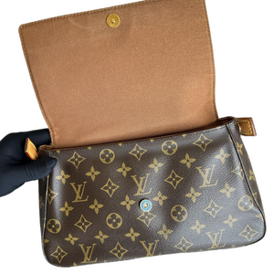 LOUIS VUITTON MONOGRAM LOOPING PM M51147