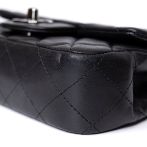 CHANEL MINI CLASSIC FLAP LAMSKIN BLACK