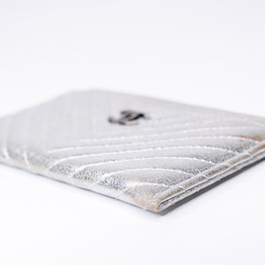CHANEL CARD HOLDER SILVER