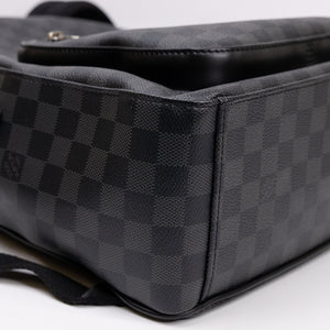 LOUIS VUITTON DAMIER GRAPHITE JOSH BACKPACK CANVAS BLACK GRAY MEN UNISEX