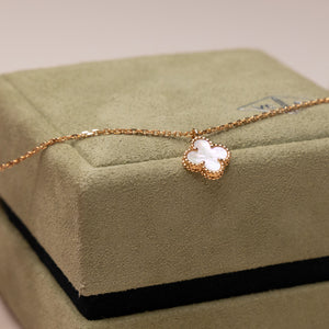 VAN CLEEF & ARPELS SWEET ALHAMBRA PENDANT YELLOW GOLD MOTHER OF PEARL