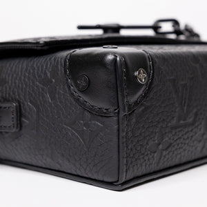 LOUIS VUITTON STEAMER WEARABLE WALLET BLACK BHW