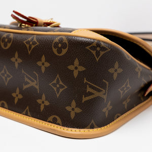 LOUIS VUITTON DIANE MONOGRAM CANVAS BAG WITH JACQUARD STRAP