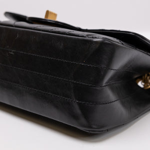 CHANEL 2.55 REISSUE CHEVRON CALFSKIN LEATHER BLACK GHW (MICROCHIP)