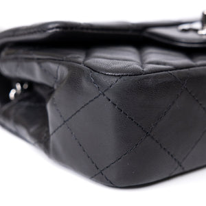 CHANEL MINI CLASSIC FLAP LAMSKIN BLACK