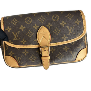 LOUIS VUITTON DIANE MONOGRAM CANVAS BAG WITH JACQUARD STRAP