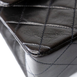 CHANEL VINTAGE MEDIUM CLASSIC FLAP LAMB SKIN GHW