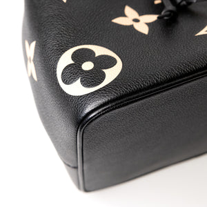 LOUIS VUITTON NEONOE BLACK LEATHER
