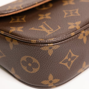 LOUIS VUITTON IVY WALLET ON CHAIN MONOGRAM CANVAS GHW