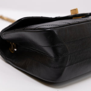 CHANEL 2.55 REISSUE CHEVRON CALFSKIN LEATHER BLACK GHW (MICROCHIP)