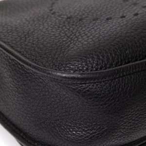 HERMES EVELYN 29 CLEMENCE LEATHER BLACK SHW STAMP SQUARE N
