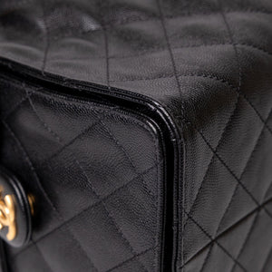 CHANEL 25 MEDIUM BAG CAVIAR LEATHER GHW