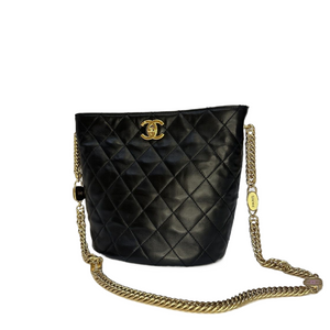 CHANEL BLACK CALFSKIN CC ENAMEL BUCKET SHOULDER BAG