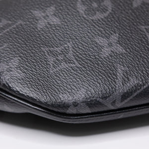 LOUIS VUITTON DISCOVERY BUMBAG PM MONOGRAM ECLIPSE
