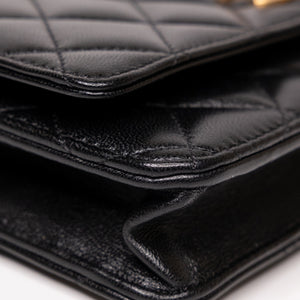 CHANEL 25A PEARL CRUSH WALLET ON CHAIN LAMBSKIN LEATHER GHW (MICROCHIP)