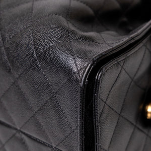 CHANEL 25 MEDIUM BAG CAVIAR LEATHER GHW