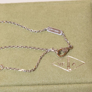 VAN CLEEF & ARPELS VINTAGE ALHAMBRA PENDANT WHITE GOLD